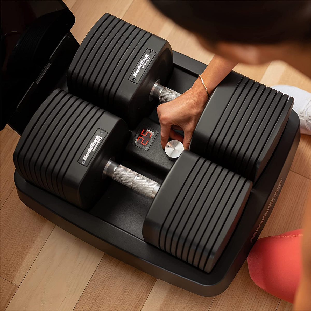 Nordictrack 50lb store adjustable dumbbell